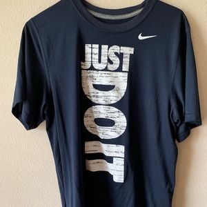 Nike Dri Fit (Just do it)